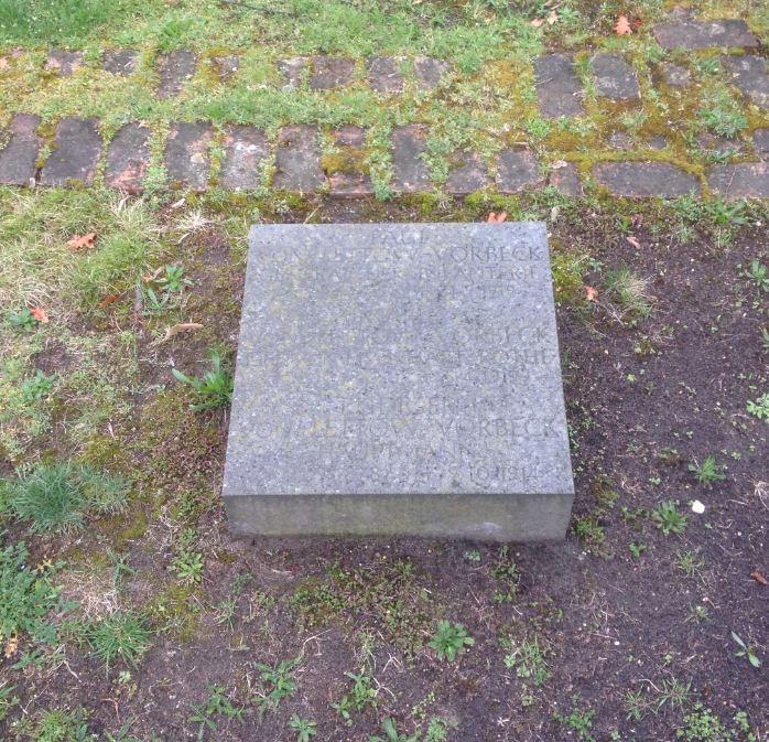 Restitutionsgrabstein Paul von Lettow-Vorbeck, Invalidenfriedhof Berlin, Deutschland