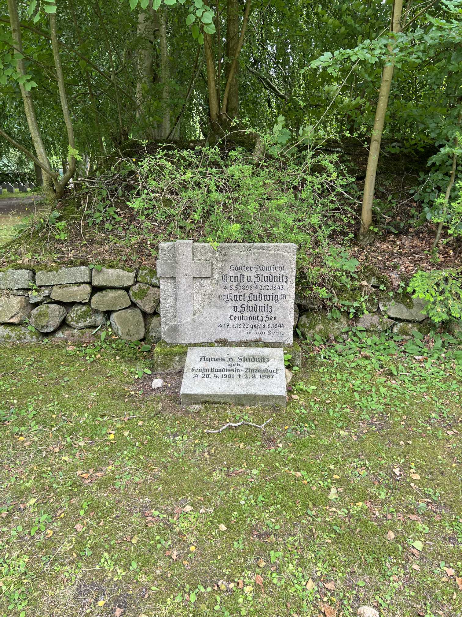 Grabstein Karl-Ludwig von Studnitz, Nordfriedhof, Kiel, Schleswig-Holstein