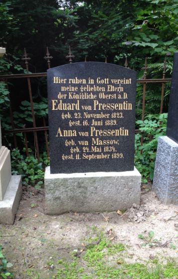Grabstein Anna von Pressentin, geb. von Massow, Friedhof Bornstedt, Brandenburg