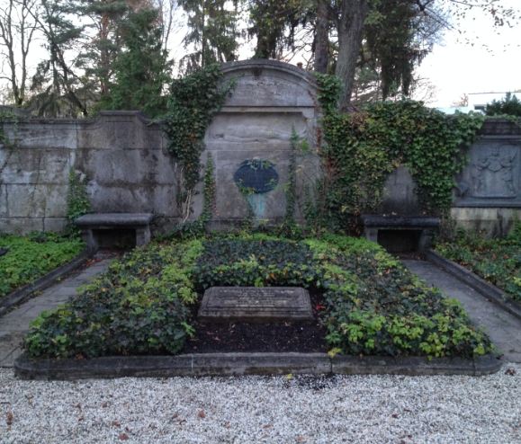 Grabstein Günther von Siemens, Friedhof Wannsee, Lindenstraße, Berlin, Deutschland