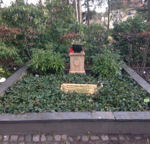 Gedenkstein Adolf Reichwein, Alter Friedhof Wannsee, Friedenstraße, Berlin, Deutschland