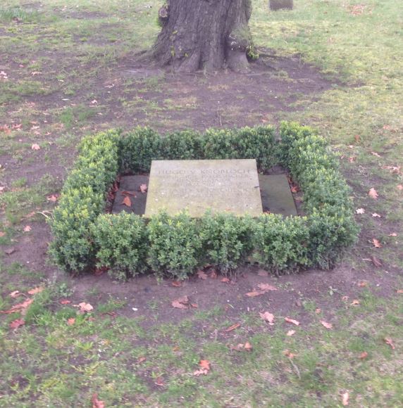 Grabstein Hugo von Knobloch, Invalidenfriedhof Berlin, Deutschland
