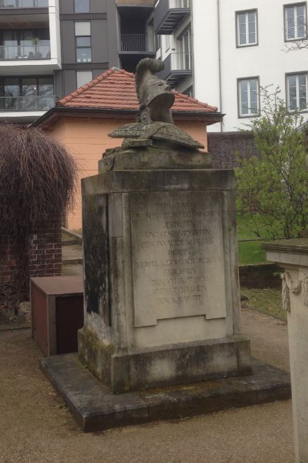 Grabstein Michael Lodewig von Diezelsky, Invalidenfriedhof Berlin, Deutschland