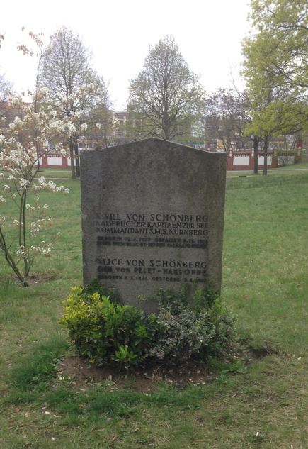 Grabstein Karl von Schönberg, Invalidenfriedhof Berlin, Deutschland