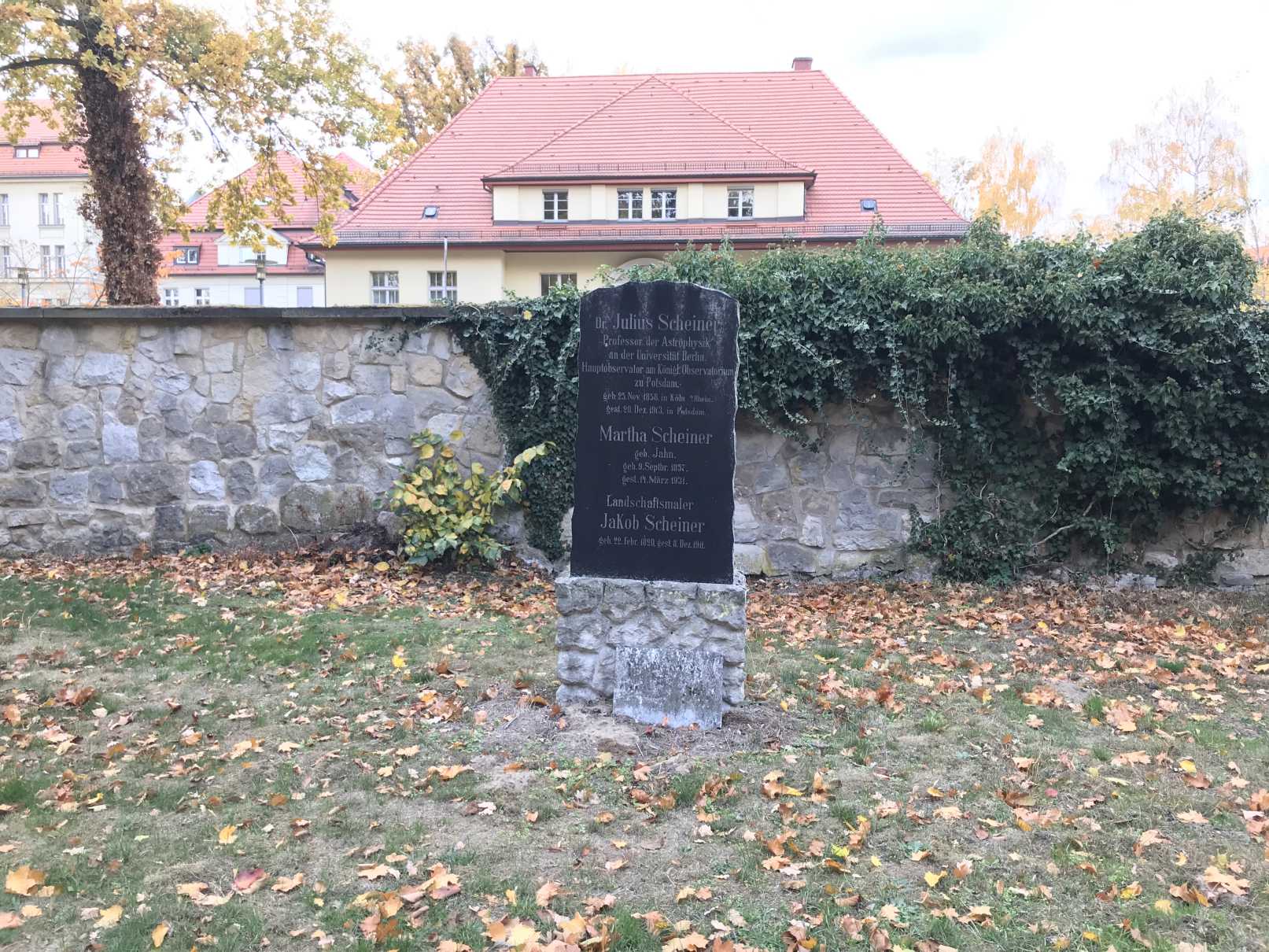 Grabstein Julius Scheiner, Alter Friedhof Potsdam, Brandenburg