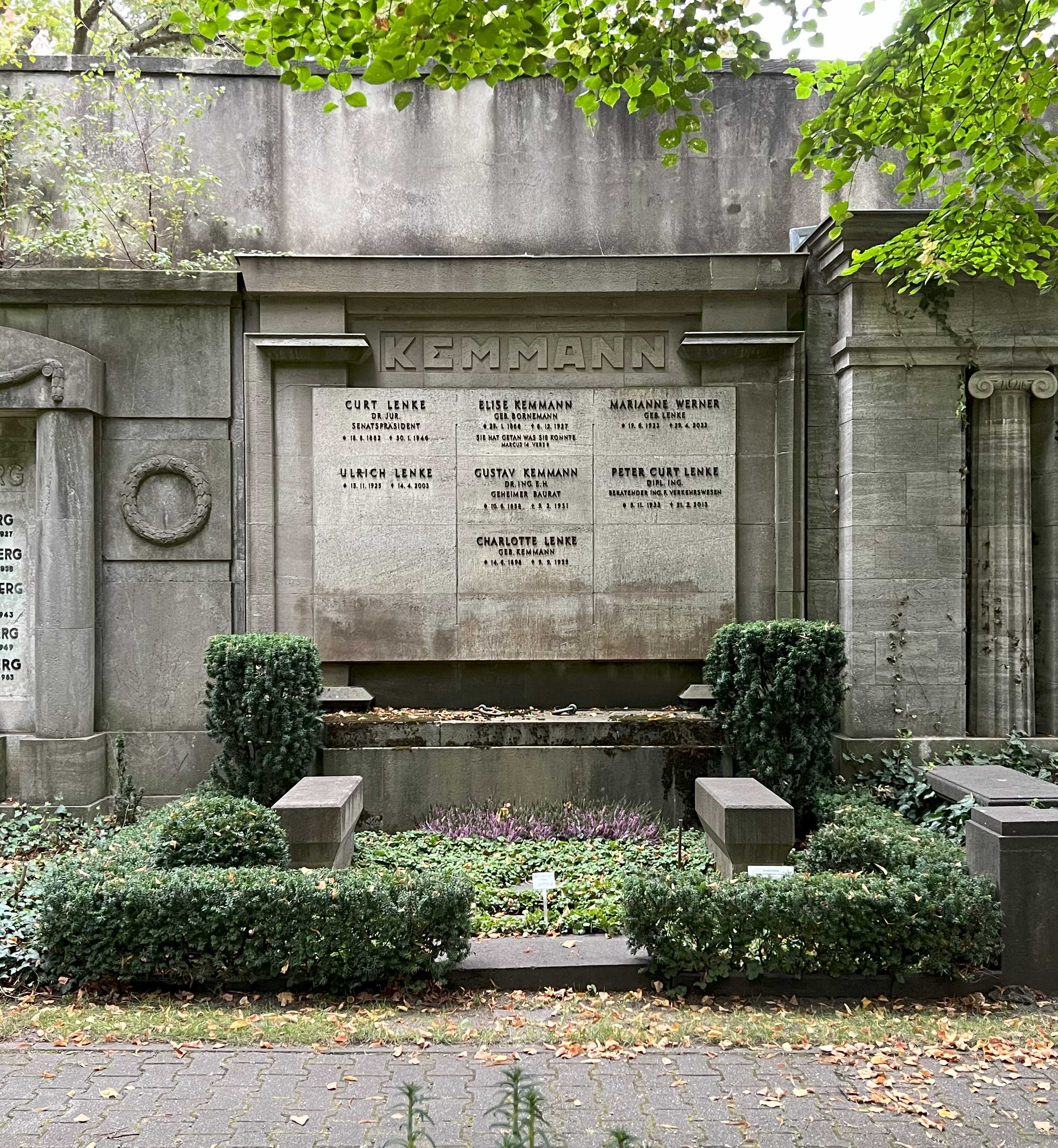 Grabstein Peter Curt Lenke, Friedhof Wilmersdorf, Berlin