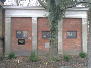 Grabstein Adolph Enslin, Friedhof II der Französisch-Reformierten Gemeinde, Berlin-Mitte