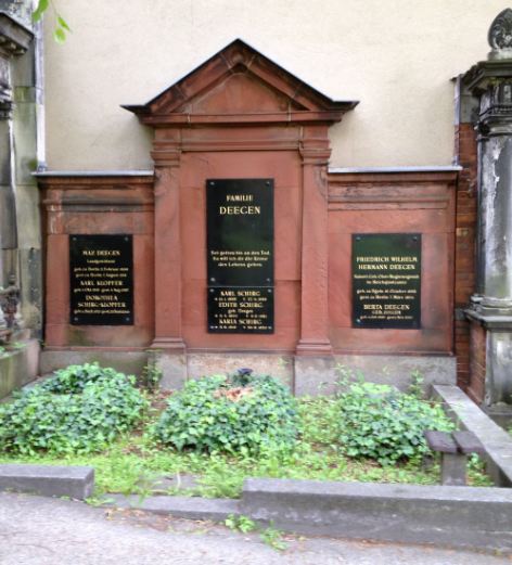 Grabstein Karla Schirg, Alter St. Matthäus Kirchhof, Berlin-Schöneberg
