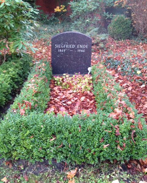 Grabstein Siegfried Ende, Friedhof Wannsee, Lindenstraße, Berlin