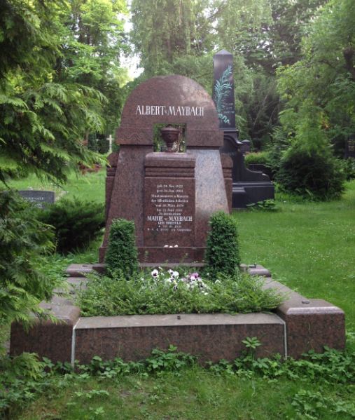 Grabstein Albert von Maybach, Alter St. Matthäus Kirchhof, Berlin-Schöneberg