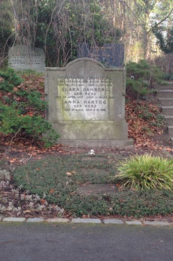 Grabstein Clara Bamberg, geb. Herz, Friedhof Heerstraße, Berlin-Charlottenburg, Deutschland