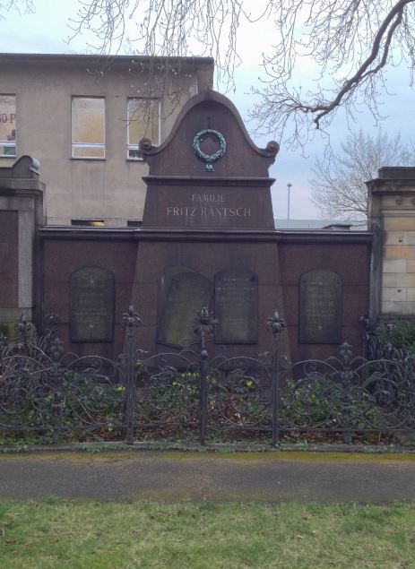 Grabstein Elisabeth Räntsch, Alter Friedhof der Zwölf-Apostel-Gemeinde, Berlin-Schöneberg