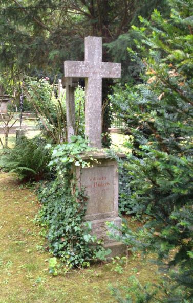 Grabstein Vollrath von Bülow, Friedhof Bornstedt, Brandenburg