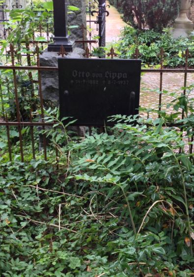 Grabstein Otto von Lippa, Friedhof Bornstedt, Brandenburg