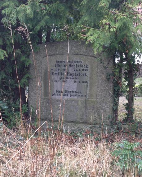 Grabstein Wilhelm Hopfstock, Friedhof Teltow, Brandenburg