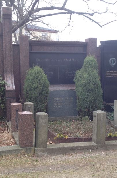 Grabstein Albertine Müssig, geb. Hasse, Friedhof Teltow, Brandenburg