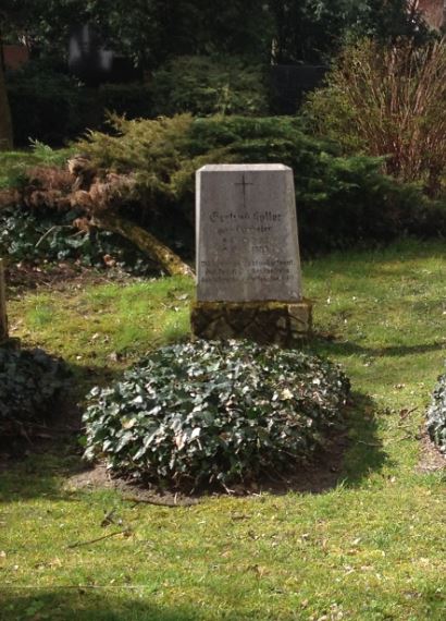 Grabstein Gertrud Koller, geb. von Dobbeler, Friedhof Stahnsdorf, Brandenburg