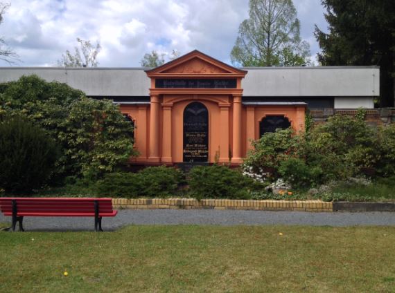 Grabstein Hildegard Wöhler, geb. Bathe, Friedhof Zehlendorf, Onkel-Tom-Str., Berlin