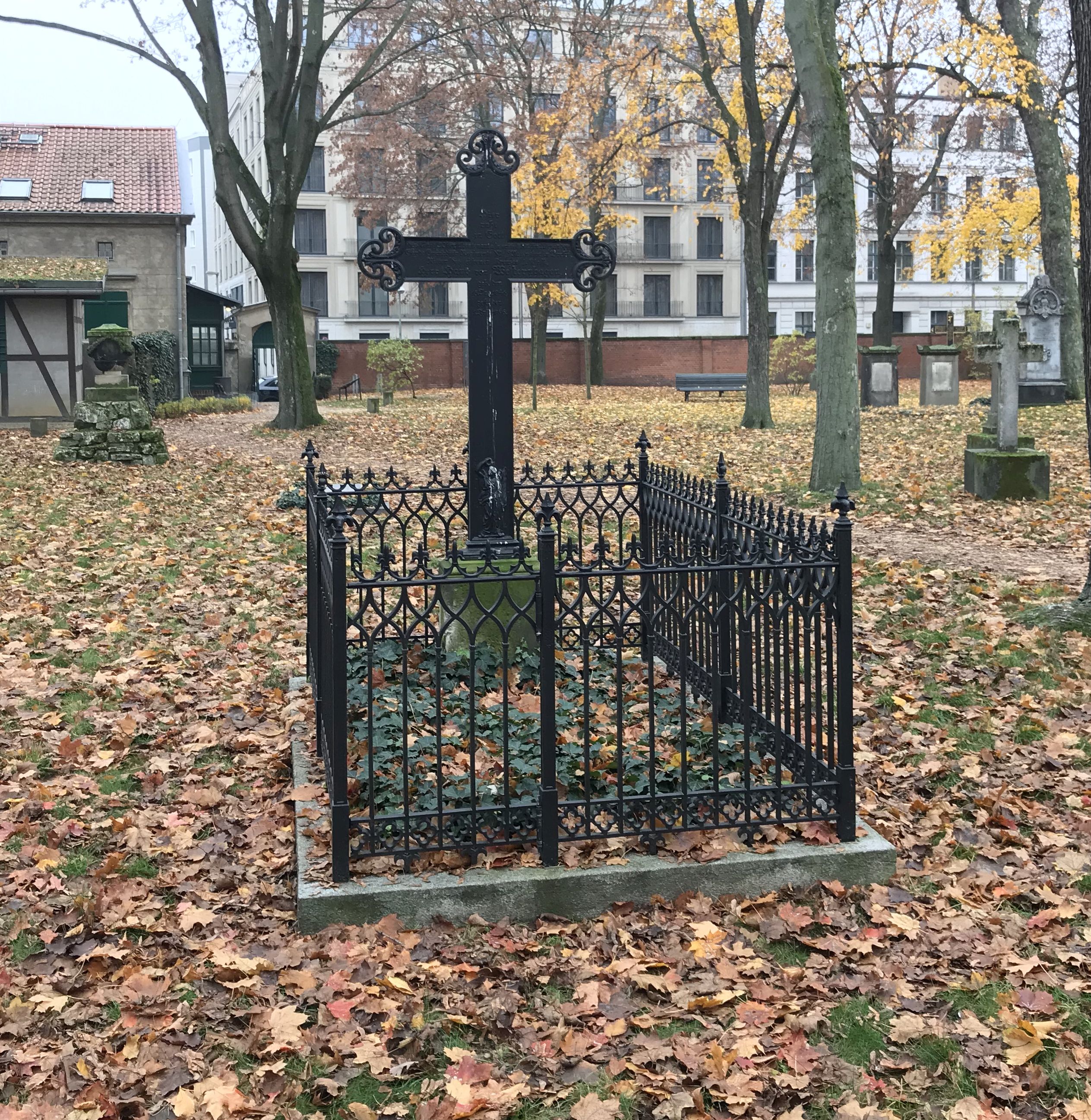 Grabstein Hans von Westernhagen, Alter Garnisonfriedhof Berlin