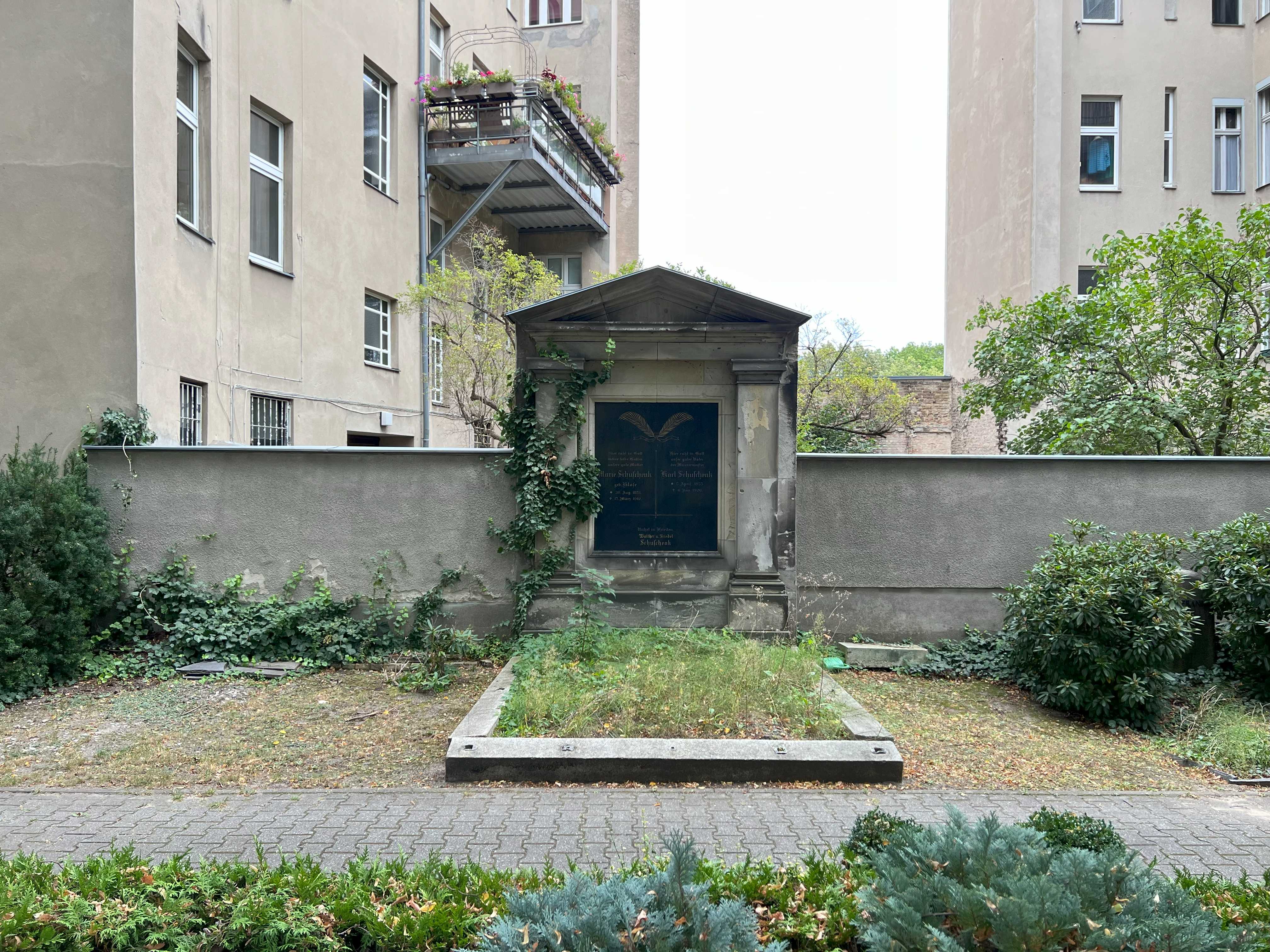 Grabstein Marie Schuschenk, geb. Klose, Friedhof Wilmersdorf, Berlin