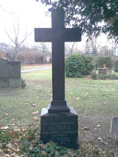 Grabstein Rudolph Oppenheim, Alter Domfriedhof der St.-Hedwigs-Gemeinde, Berlin-Mitte