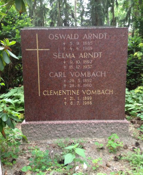 Grabstein Carl Vombach, Waldfriedhof Dahlem, Berlin, Deutschland