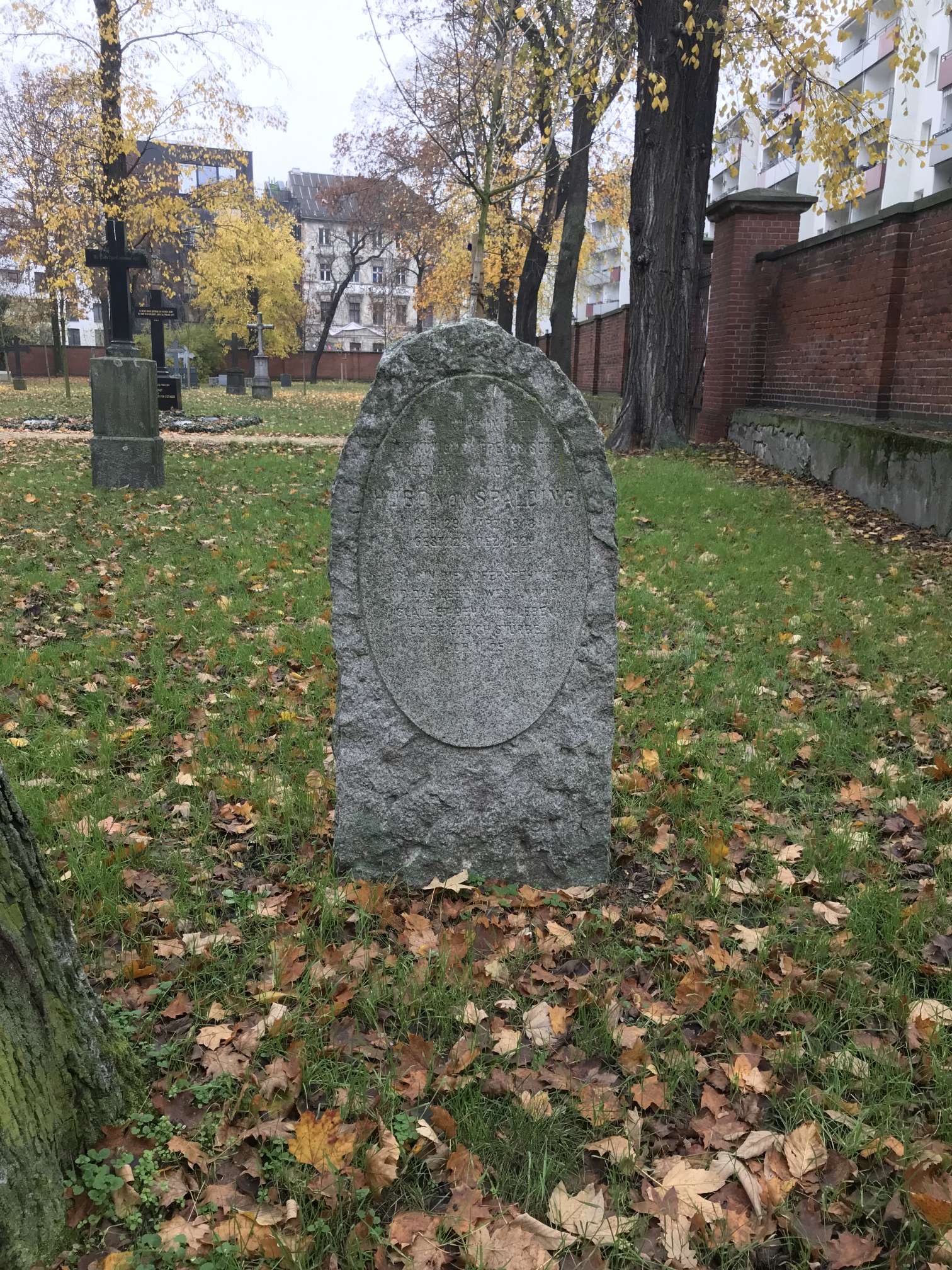 Grabstein Hugo von Spalding, Alter Garnisonfriedhof Berlin