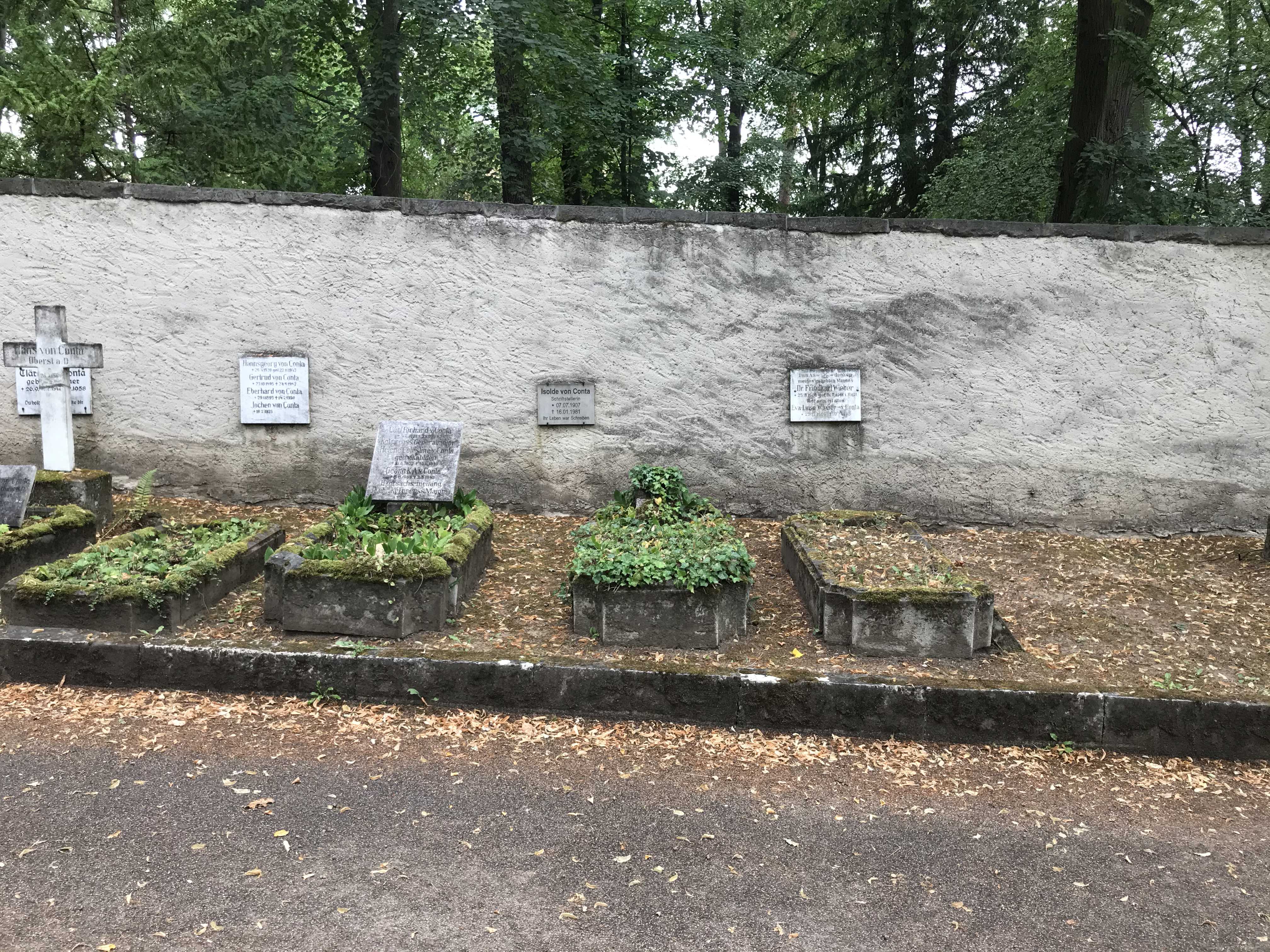 Grabstein Georg von Conta, Hauptfriedhof Weimar, Thüringen, Deutschland