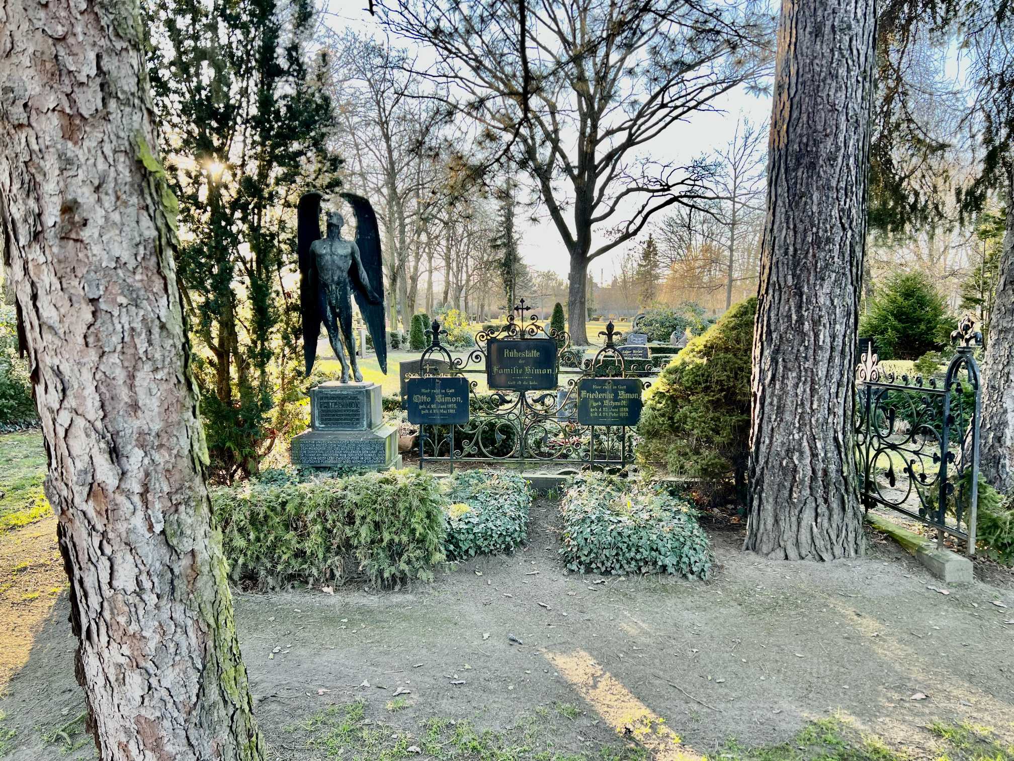 Gedenkstein Fritz Simon, Neuer Friedhof Wittenberg#